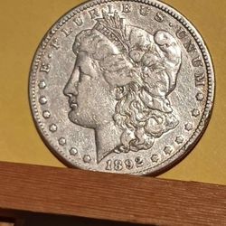 1892 CC MORGAN DOLLAR. BEAUTIFUL  SCARCE.  SCARCE COIN.