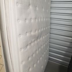 King Mattress And Box Spring 
