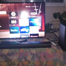 TCL 40 " Roku Smart Tv With Insignia Sound Bar 