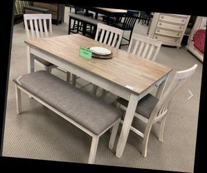 New 6pc. Dining table set
