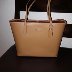 Coach  Leather Tote 