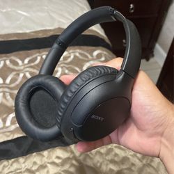 Wireless Sony Headphones