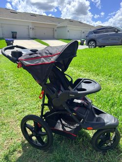 Expedition Jogging Stroller (Black with Red Details)