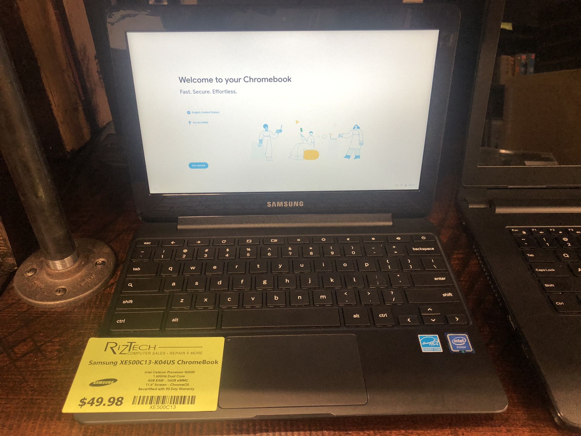 Samsung XE500C13-K04US ChromeBook