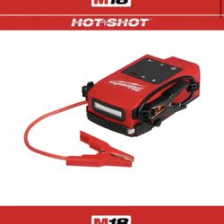 Milwaukee M18 18V Lithium-Ion Cordless 2000 Peak Amp HOTSHOT Jump Starter