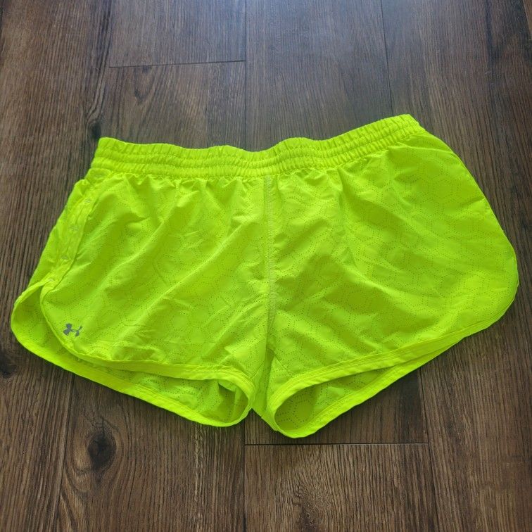 Under Armour Run Women's Running shorts light weight L Neon Green