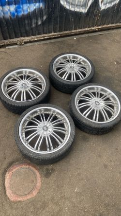 2 Crave Alloys 20” Wheels 235/35/20