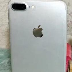 Unlocked iPhone 7 Plus 32Gb Excellent condition