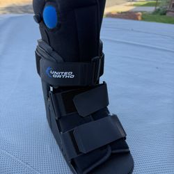 Walking Boot New Never Used 