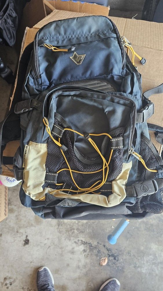 Vintage Volcom Skateboard Backpack – Late 90s – $25 OBO