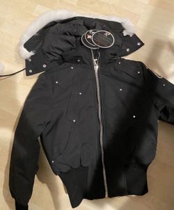 Moose Knuckle Bomber