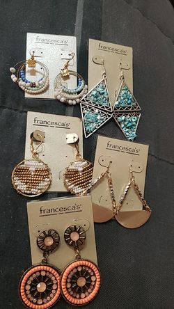New ear rings all 10 NEW pairs.