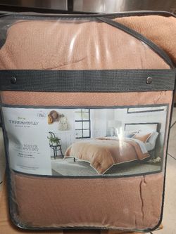 Cotton Tassel Border Comforter & Sham Set - Threshold

