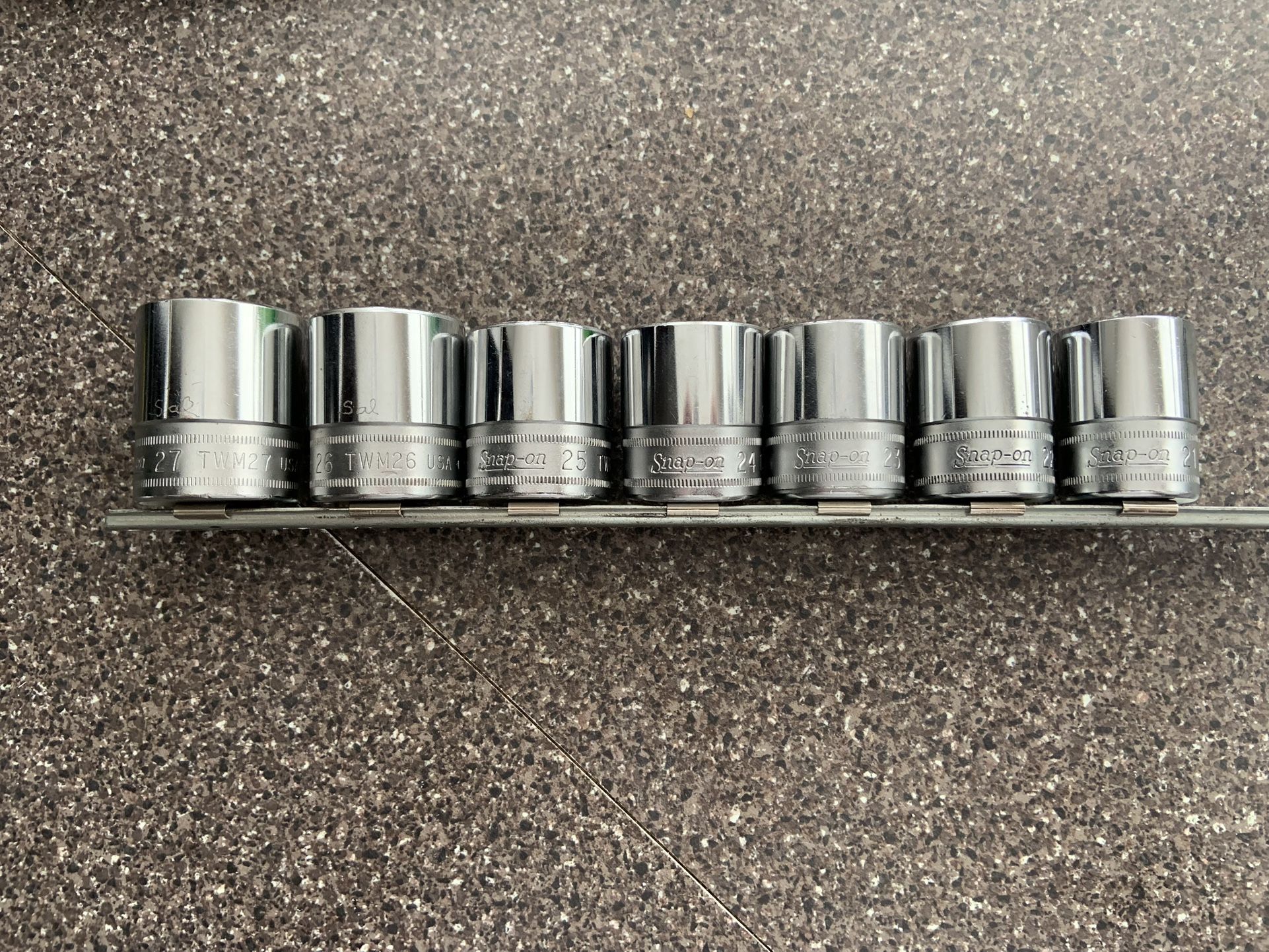 Snap-on 1/2” drive set *METRIC* 10MM-27MM Snap On