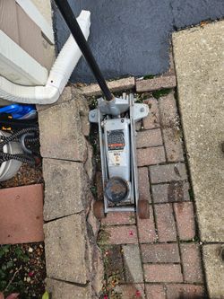 Floor jack