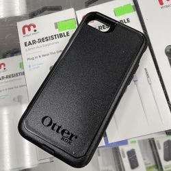 iPhone SE 1/2/3 Gen Otterbox Symmetry Case