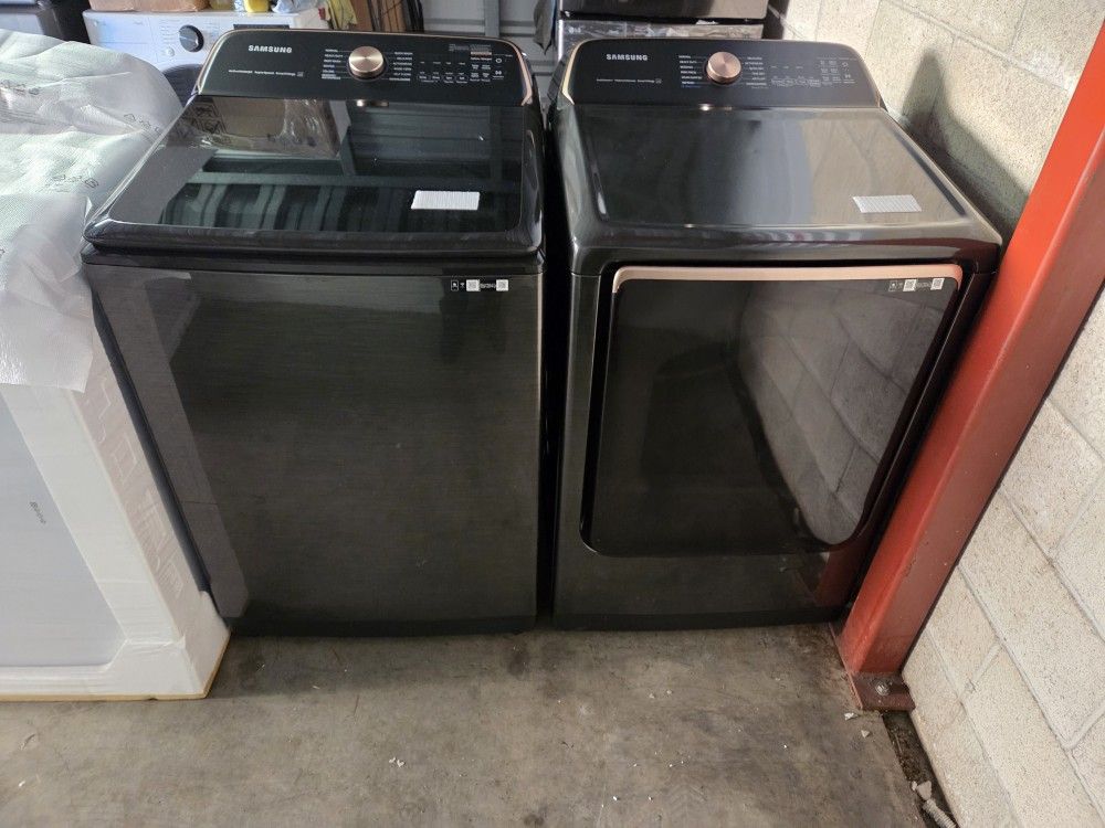 Samsung Washer And Electric Dryer