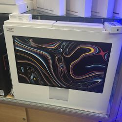 27”Apple Studio Display Standard