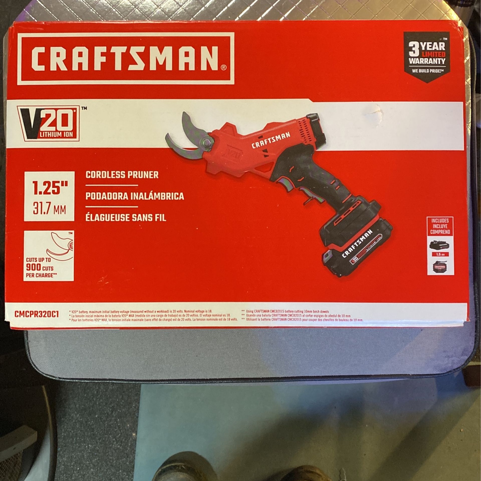 Craftsman 20 V Cordless Pruning Shears Kit.