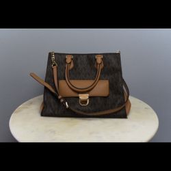 Michael Kors Large Shoulder bag