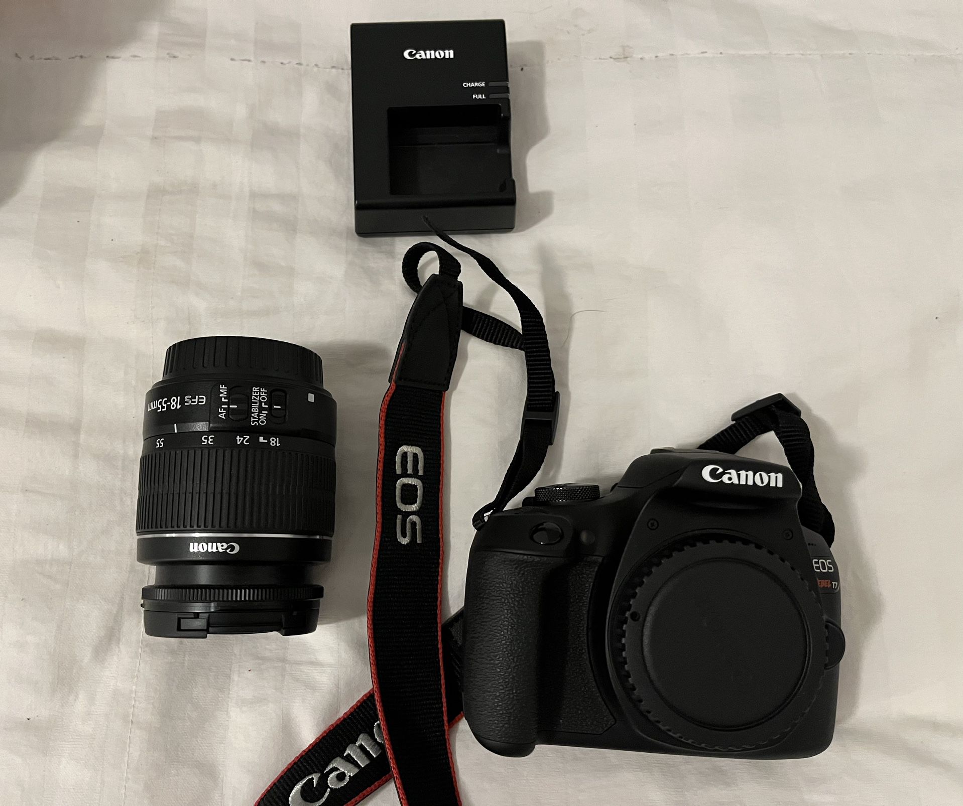 Like New - Canon EOS Rebel T7