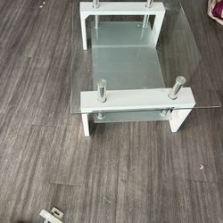 Coffee table In Great Condition