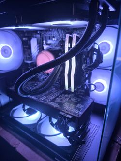 1080p gaming compact cube