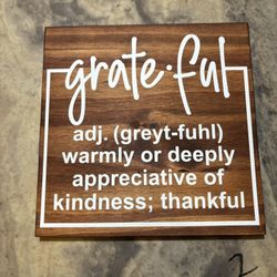 Home Decoration Wood Sign-“Grateful”