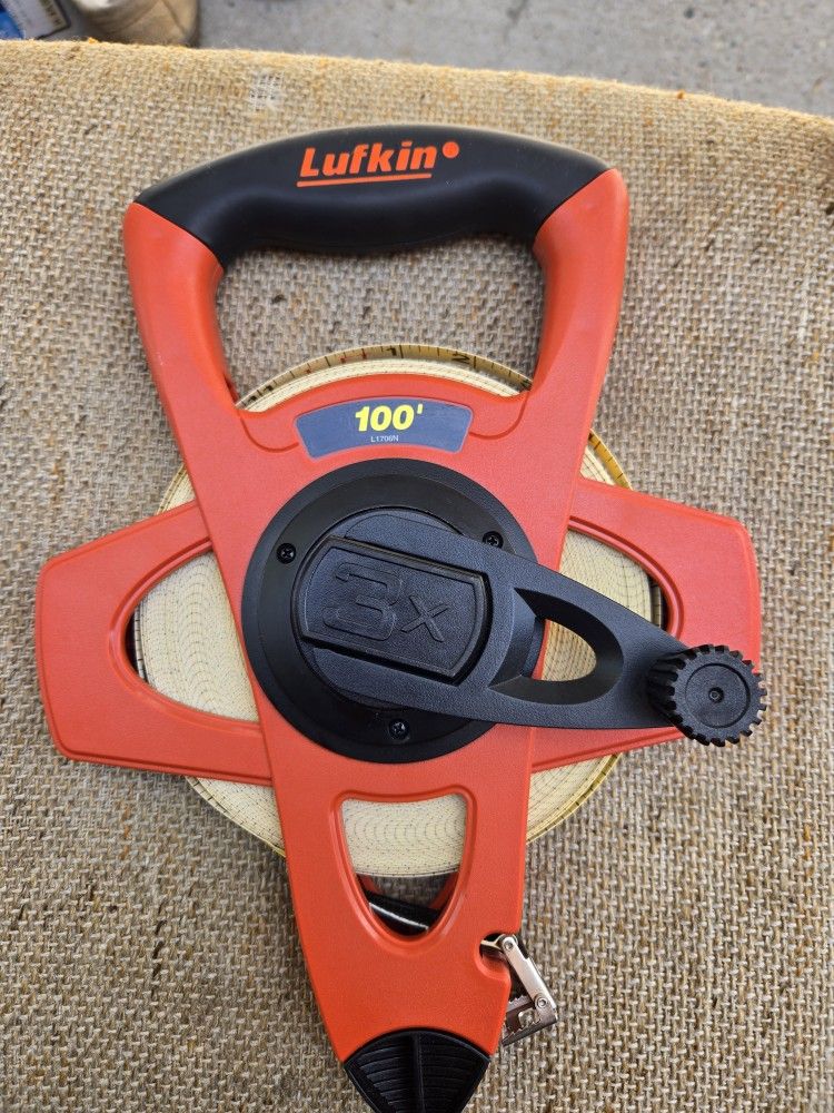 100 Ft Measuring Tape.