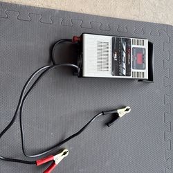 750 Watts power inverter