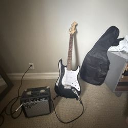 Squier Sonic Stratocaster Electric Guitar Pack