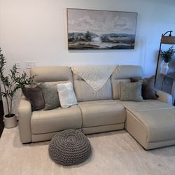 All 3 Pieces RECLINE!! Leather Couch