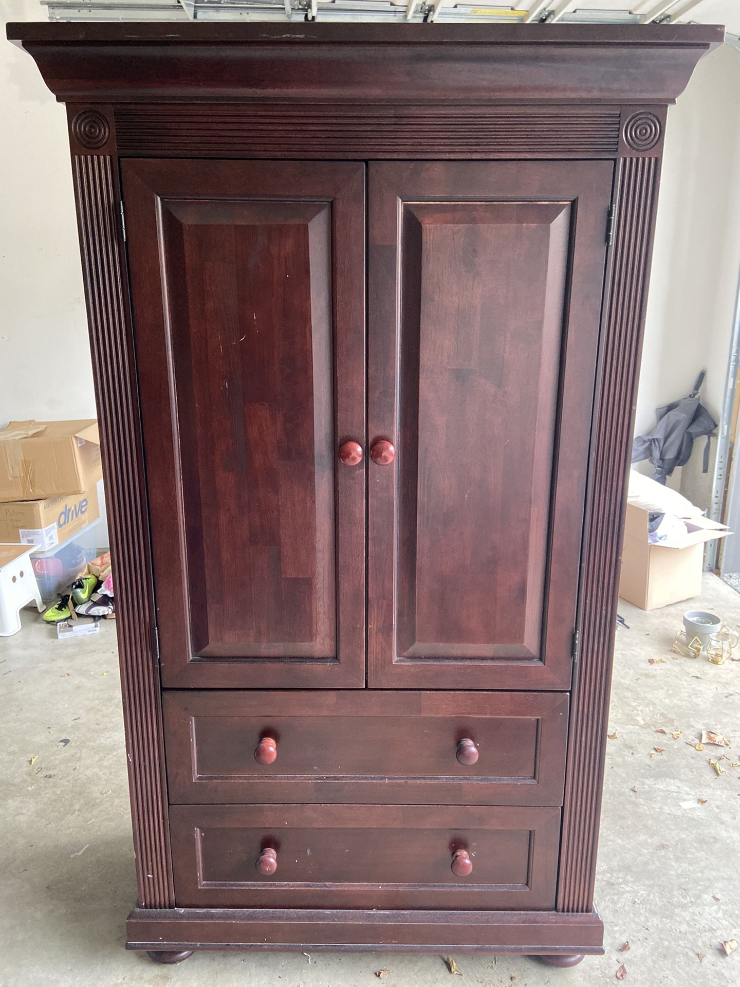 Armoire