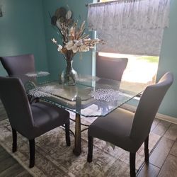 Dining Table Set