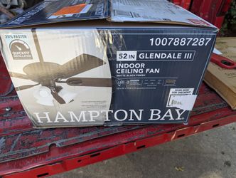 New 52-in Never Installed Indoor Ceiling Fan With Three Lights