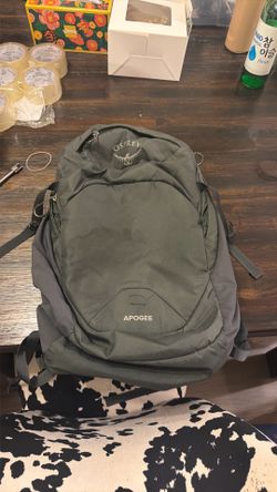 Dark Grey Apogee Osprey Backpack