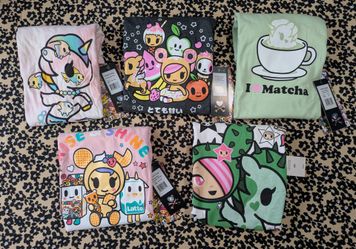 Tokidoki Women's T-shirts Size Medium