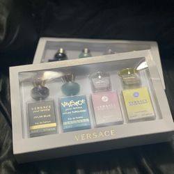 2 NEW VERSACE PERFUME SET