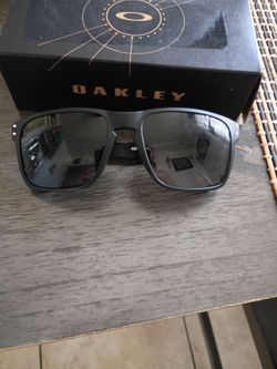 Oakley sunglasses