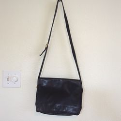 Black Vintage Leather Perlina Crossbody Bag