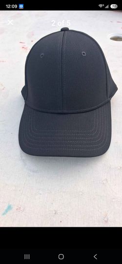 Caps