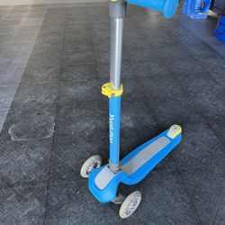 Yvolution Glider Air blue Wheels Kids Scooter youth foldable wheels light up