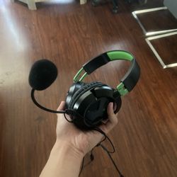 Xbox One Games And Mic 