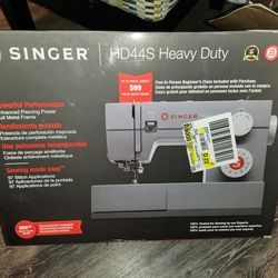 Singer hd44s heavy duty Sewing Machine