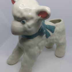 VIBTAGE CERAMIC LAMB