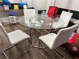 Dinning Table for 4