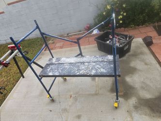 Werner NPS-48 Portable Portable Scaffold System on wheels