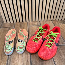 Kobe 6 protro "reverse grinch"