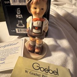 Vintage Goebel Hummel 1993, For Keep Porcelain Figurine 3.5” in Box