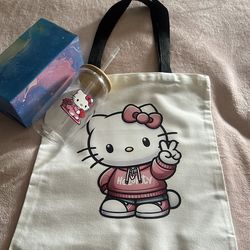 Bolsas 👜 y vaso de hello kitty